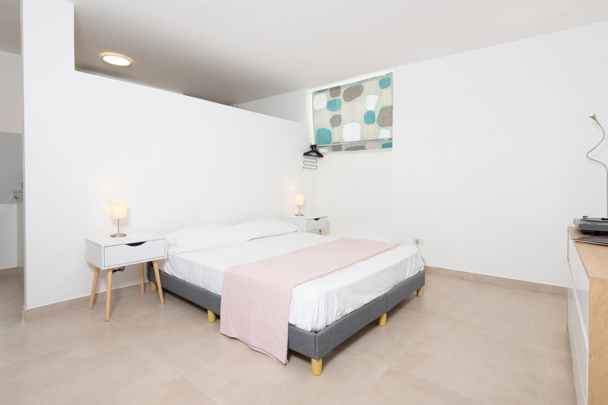 Gioia 13 Rooms & Apartments Procida Bagian luar foto