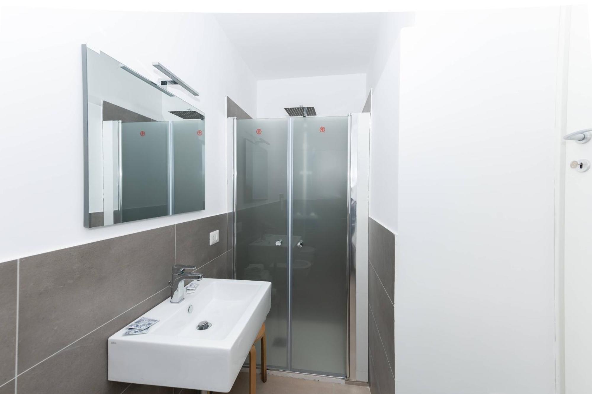 Gioia 13 Rooms & Apartments Procida Bagian luar foto