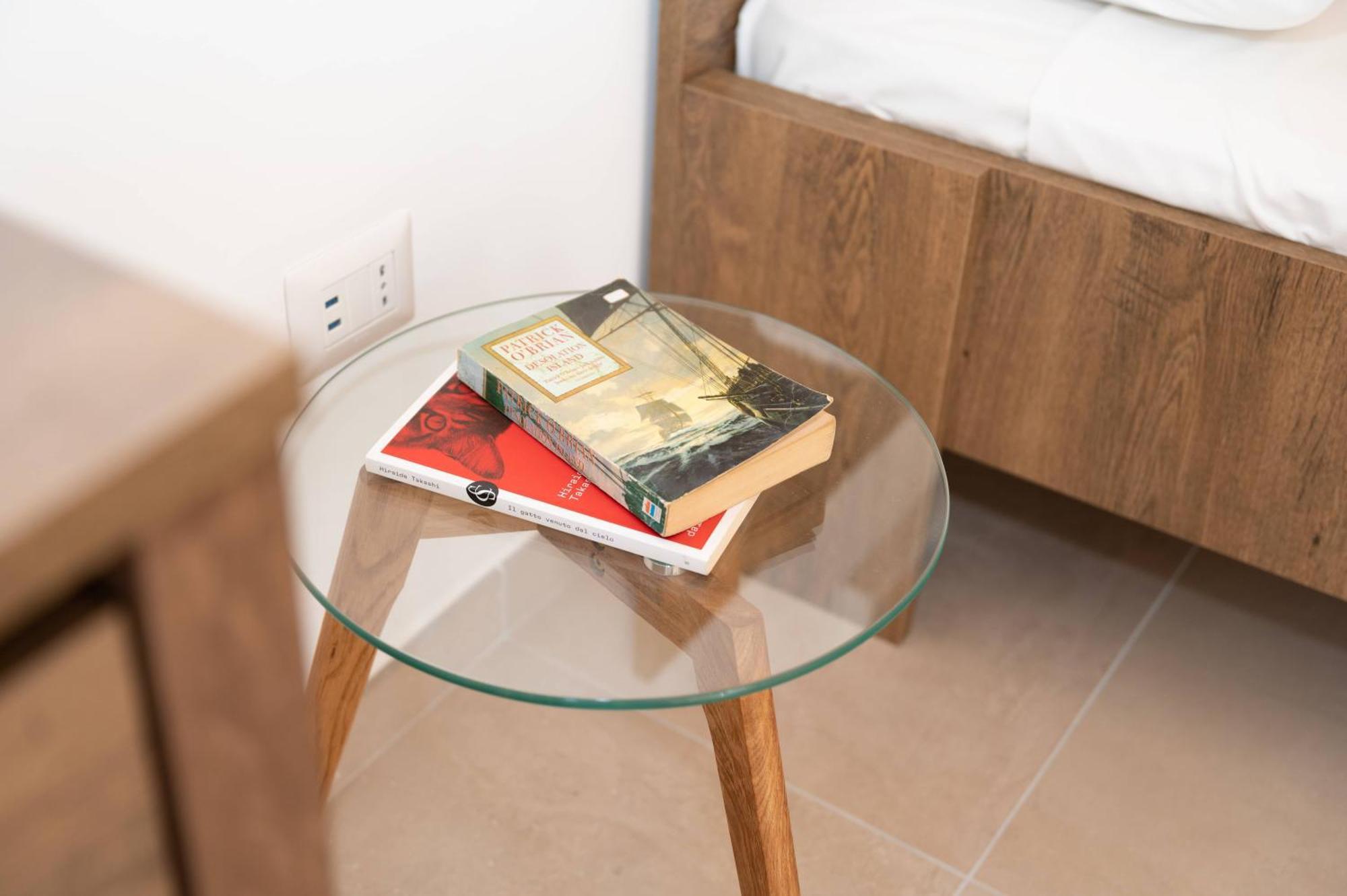 Gioia 13 Rooms & Apartments Procida Bagian luar foto