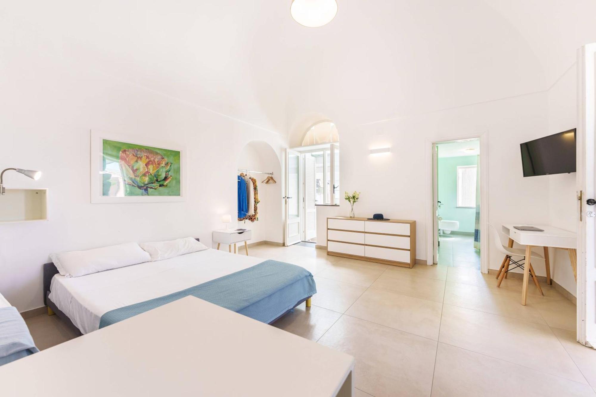 Gioia 13 Rooms & Apartments Procida Bagian luar foto
